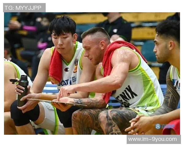 米奇谈赛季疲惫感球队与联盟面临身体与心理双重挑战 米奇谈赛季疲惫感球队与联盟面临身体与心理双重挑战